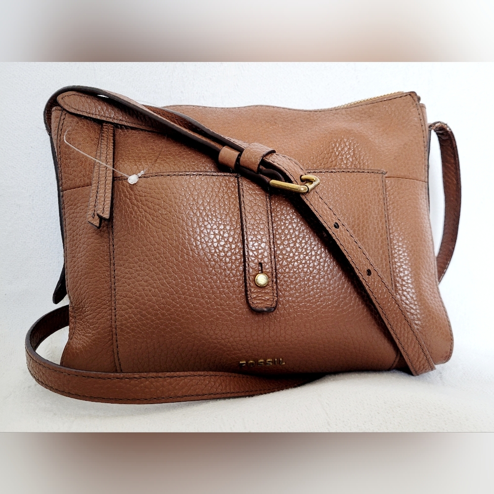 Fossil Gemma Cow Hide Brown Pebbled Leather Crossbody Bag 10"×8"×2" strap 23"
